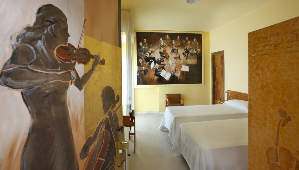 Hotel Alexander Museum Palace Pesaro Bilik gambar