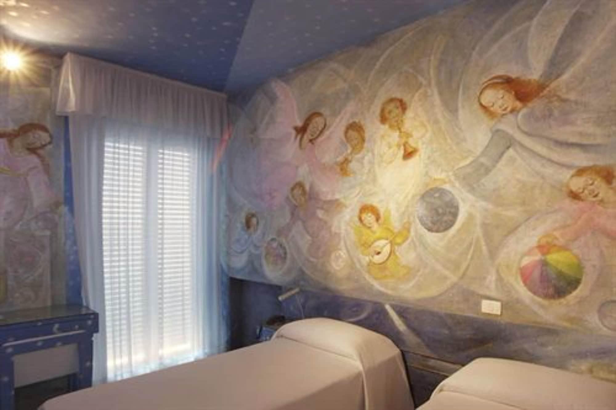 Hotel Alexander Museum Palace Pesaro Luaran gambar