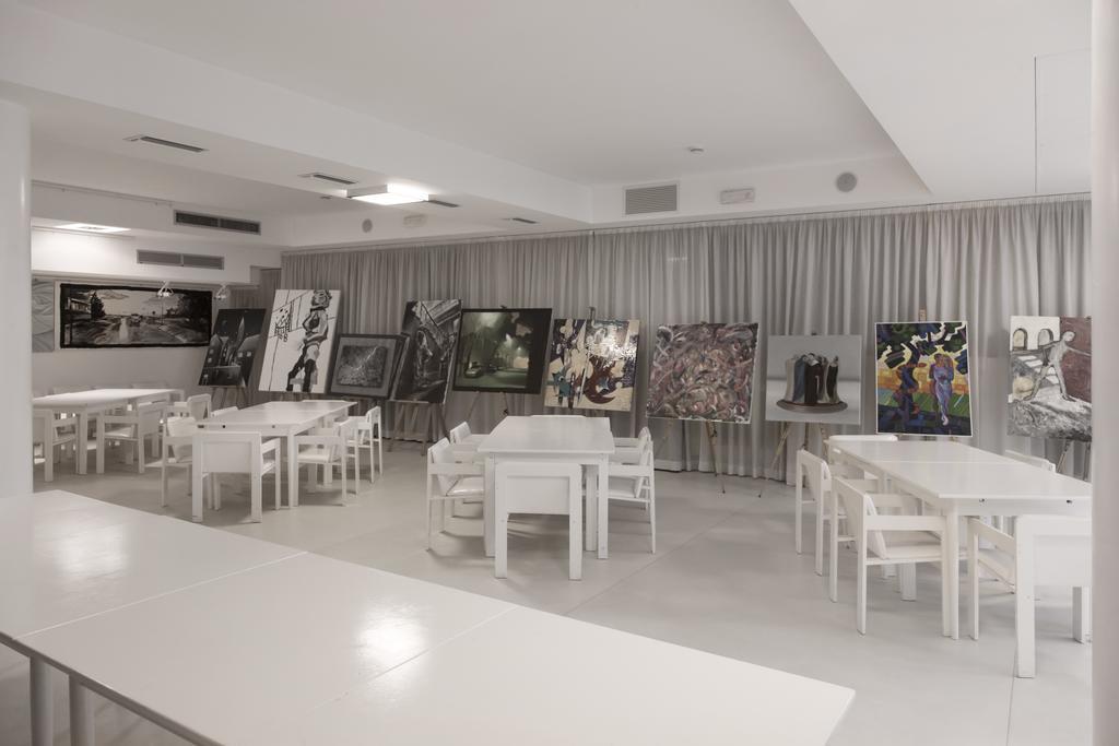 Hotel Alexander Museum Palace Pesaro Luaran gambar