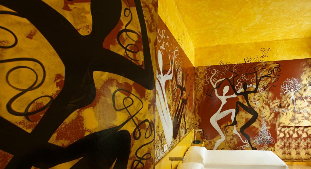 Hotel Alexander Museum Palace Pesaro Luaran gambar